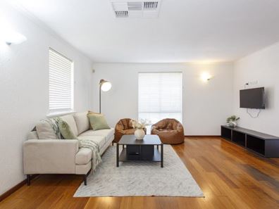 1 Fenton Way, Hillarys WA 6025