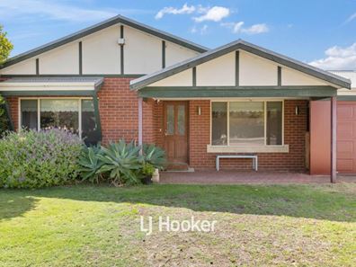 16 Hertford Elbow, College Grove WA 6230