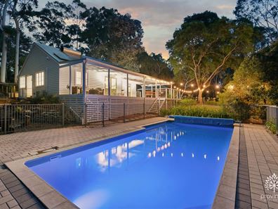 1845 Stoneville Road, Mundaring WA 6073