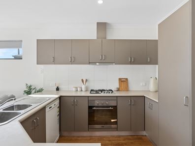 7/31 Almurta Way, Nollamara WA 6061