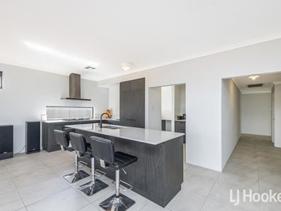 19 Ettakup Way, Midvale WA 6056