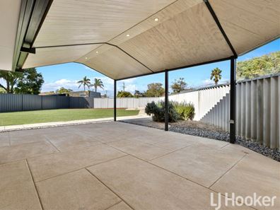 9 Lifu Court, Cooloongup WA 6168