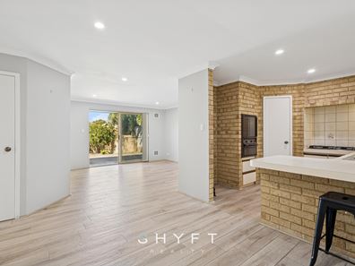1/67 Dover Road, Scarborough WA 6019