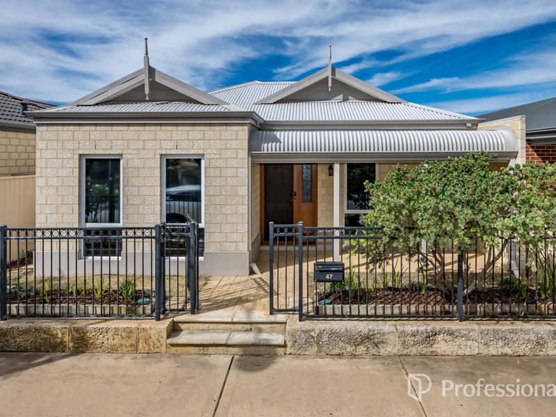 47 Doncaster Grange, Butler WA 6036