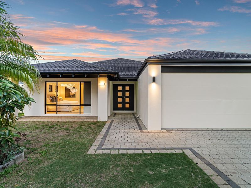 26 Forty Road, Secret Harbour WA 6173