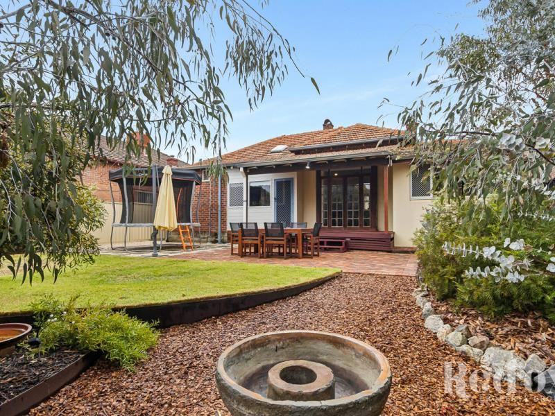 113 Grand Promenade, Bedford