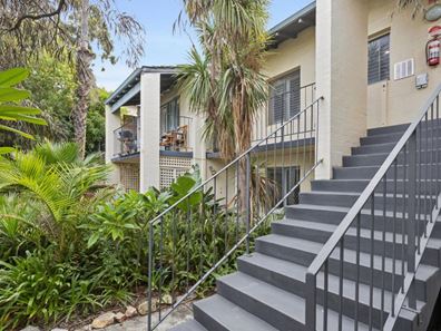 14/25 Drabble Road, Scarborough WA 6019
