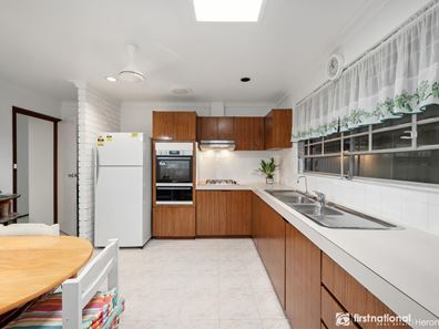 13 Hogarth Way, Bateman WA 6150