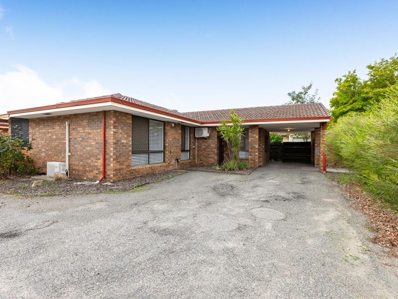 121 Leach Highway, Wilson