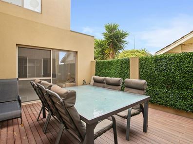117A Duke Street, Scarborough WA 6019