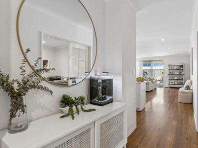 16 Commodore Avenue, Clarkson WA 6030