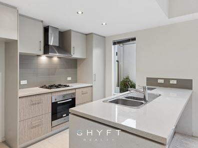 14 Eveleigh  Boulevard, Clarkson WA 6030