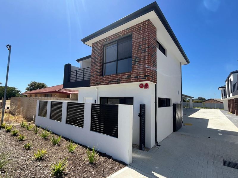 Units/101 Hamilton Street, Cannington WA 6107