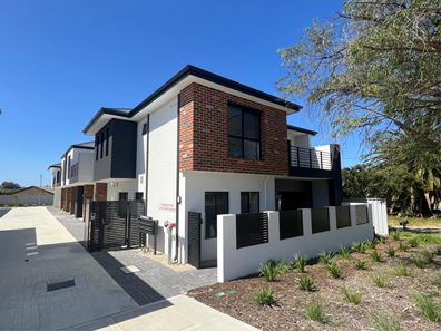 Units/101 Hamilton Street, Cannington WA 6107