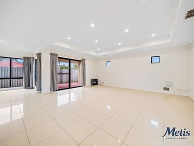 18A Barlow Way, Balga WA 6061