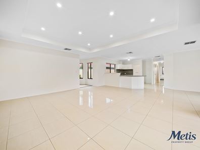 18A Barlow Way, Balga WA 6061