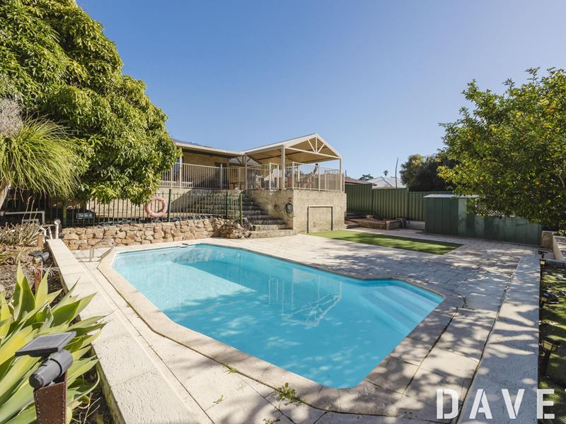 27 Dutton Crescent, Hamersley WA 6022