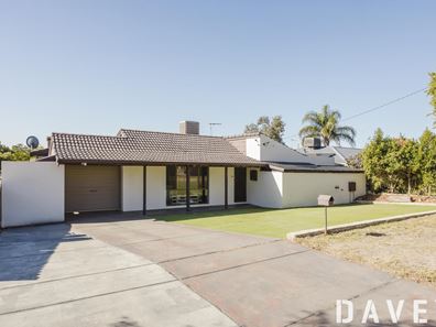 27 Dutton Crescent, Hamersley WA 6022