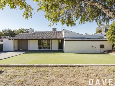 27 Dutton Crescent, Hamersley WA 6022