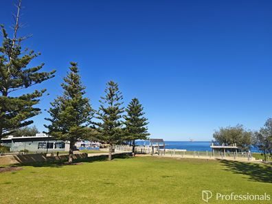 28 Palladium Close, Alkimos WA 6038