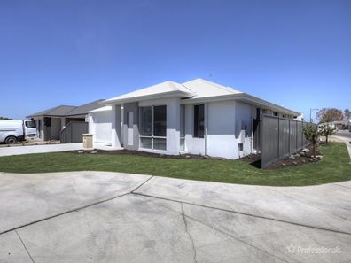 57 Brooklands Drive, Henley Brook WA 6055