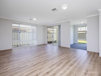 57 Brooklands Drive, Henley Brook WA 6055