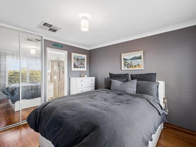 54 Pacific Way, Beldon WA 6027