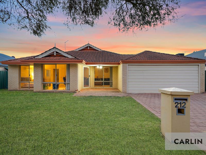 212 Tapper Road, Atwell WA 6164