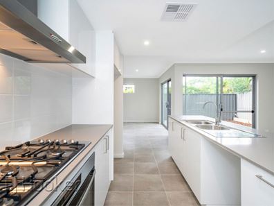 3/87 Fitzroy Road, Rivervale WA 6103