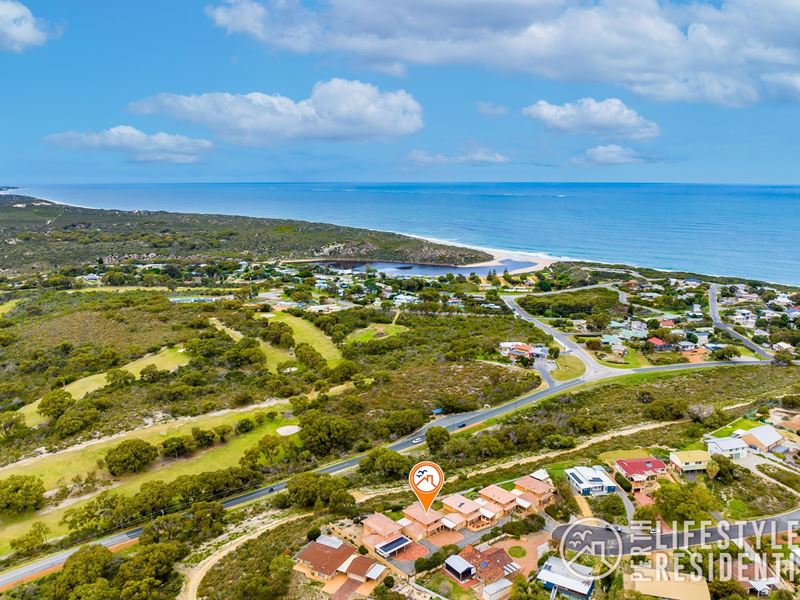 4/8 Collett Place, Guilderton