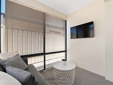Room/3  Unit 2 173 George Street, Queens Park WA 6107