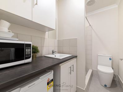 Room/3  Unit 2 173 George Street, Queens Park WA 6107