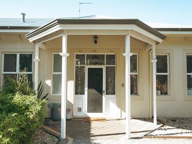 172 Bushby Road, Lower King WA 6330