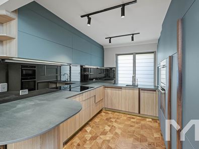 8/98 Stirling Highway, North Fremantle WA 6159