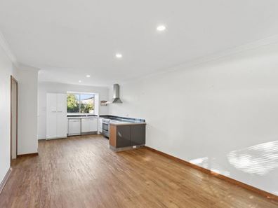 9 Tolley Court, Hamilton Hill WA 6163