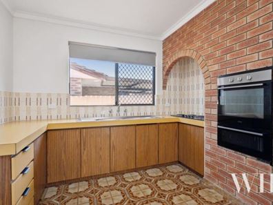 22 Mccombe Avenue, Samson WA 6163