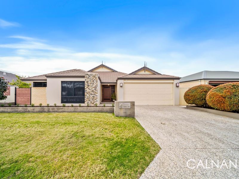 4 Nutmeg Place, Wattle Grove WA 6107