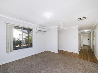 14 Padbury Street, Moora WA 6510