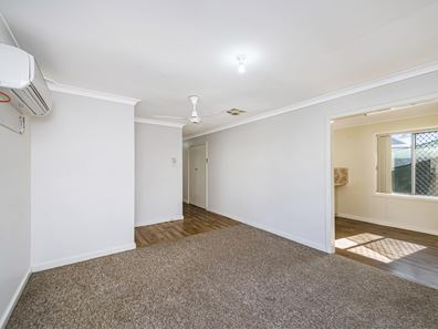 14 Padbury Street, Moora WA 6510