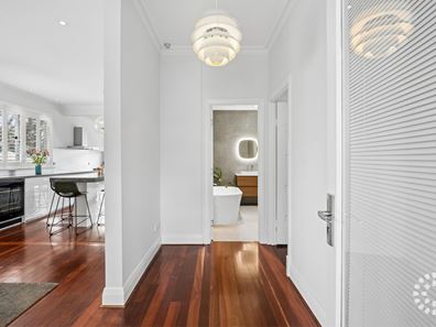 46 Nicholas Crescent, Hilton WA 6163