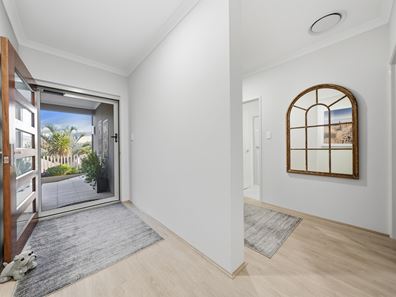 17A Courageous Place, Ocean Reef WA 6027