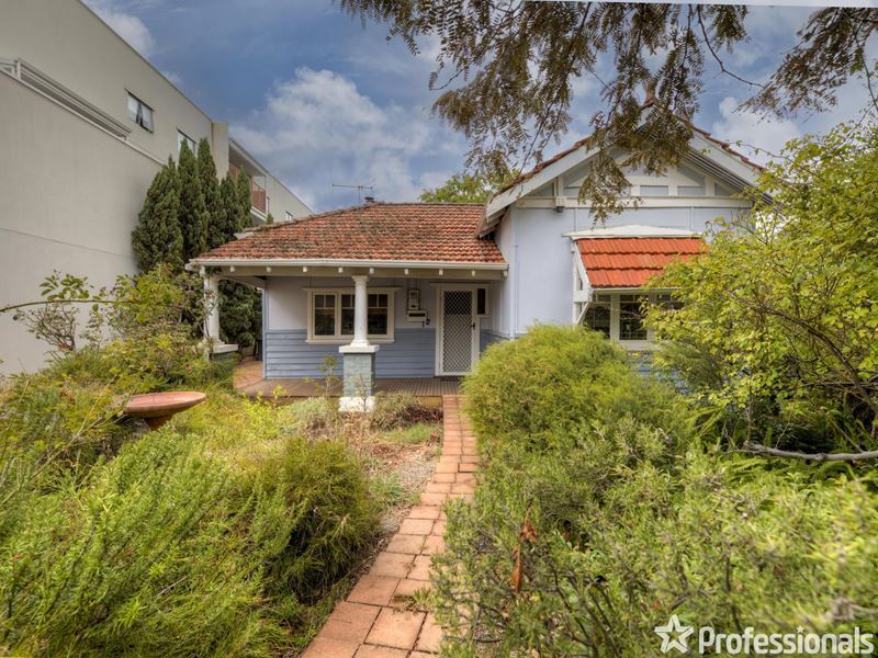 12 Mellar Court, Midland