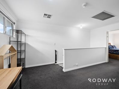 20A Chapman Road, Calista WA 6167