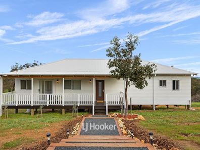 66 Livingstone Heights, Roelands WA 6226
