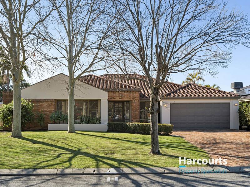 3 Lexington Ave, Canning Vale WA 6155