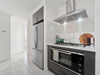32 Wellspring Road, Baldivis WA 6171
