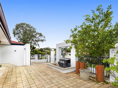 142 Lilburne Road, Duncraig WA 6023