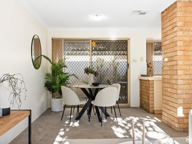 2/57 Third Avenue, Kelmscott WA 6111