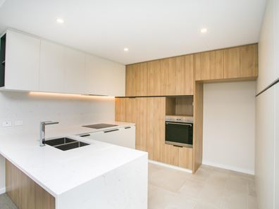 216/660 Albany Highway, Victoria Park WA 6100