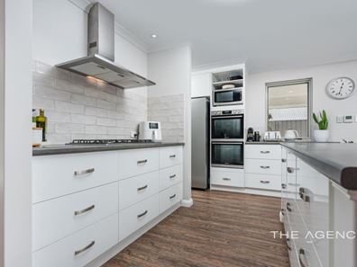 6 Pebble View, Sunset Beach WA 6530